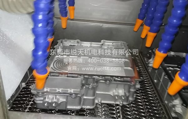 比亚迪缸体摆动吹干专用风刀干燥系统 